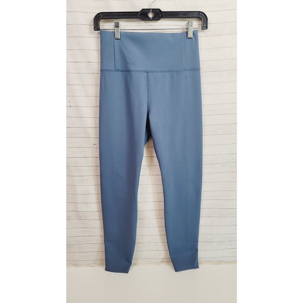 VUORI EVOLVE LEGGINGS IN UPLIFT BLUE, SZ MEDIUM